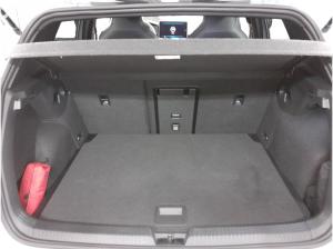 Volkswagen Golf VIII 2.0TSI 4Motion R-Line *Navi*LED*ACC*