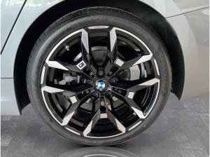 BMW 320 i Touring Leasing M Sport