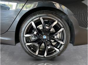 BMW 320 i Touring M Sport LiveCockpitProf Kamera LED