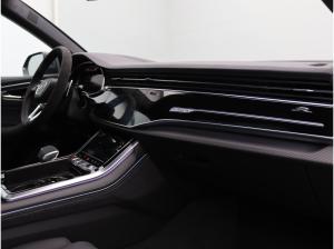 Audi RS Q8 SUV performance | Vmax305,Pano,Carbon-Paket