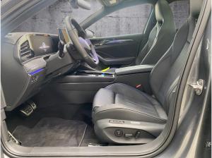 Volkswagen Passat Variant eHybrid DSG R-Line *SONDERLEASING*