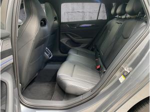Volkswagen Passat Variant eHybrid DSG R-Line *SONDERLEASING*