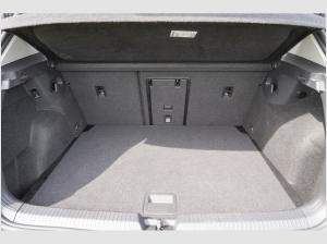 Volkswagen Golf VIII 1.5 TSI Style AHK/Sitzheizung/PDC/App-Connect/LED Style