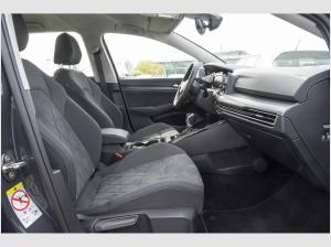 Volkswagen Golf VIII 1.5 TSI Style AHK/Sitzheizung/PDC/App-Connect/LED Style