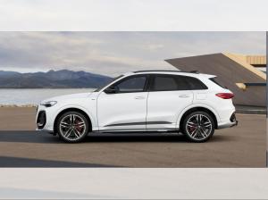 Audi Q5 E-HYBRID, S-Line, Adaptives Luftfederfahrwerk, Anhängevorrichtung, Panorama Glasdach, Exterieur Pake