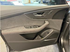Audi RS Q8 performance 471 kW tiptronic, Keramik, Nachtsicht, B&O