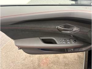 Audi RS e-tron GT performance Pano Matrix 360 Kamera Head up