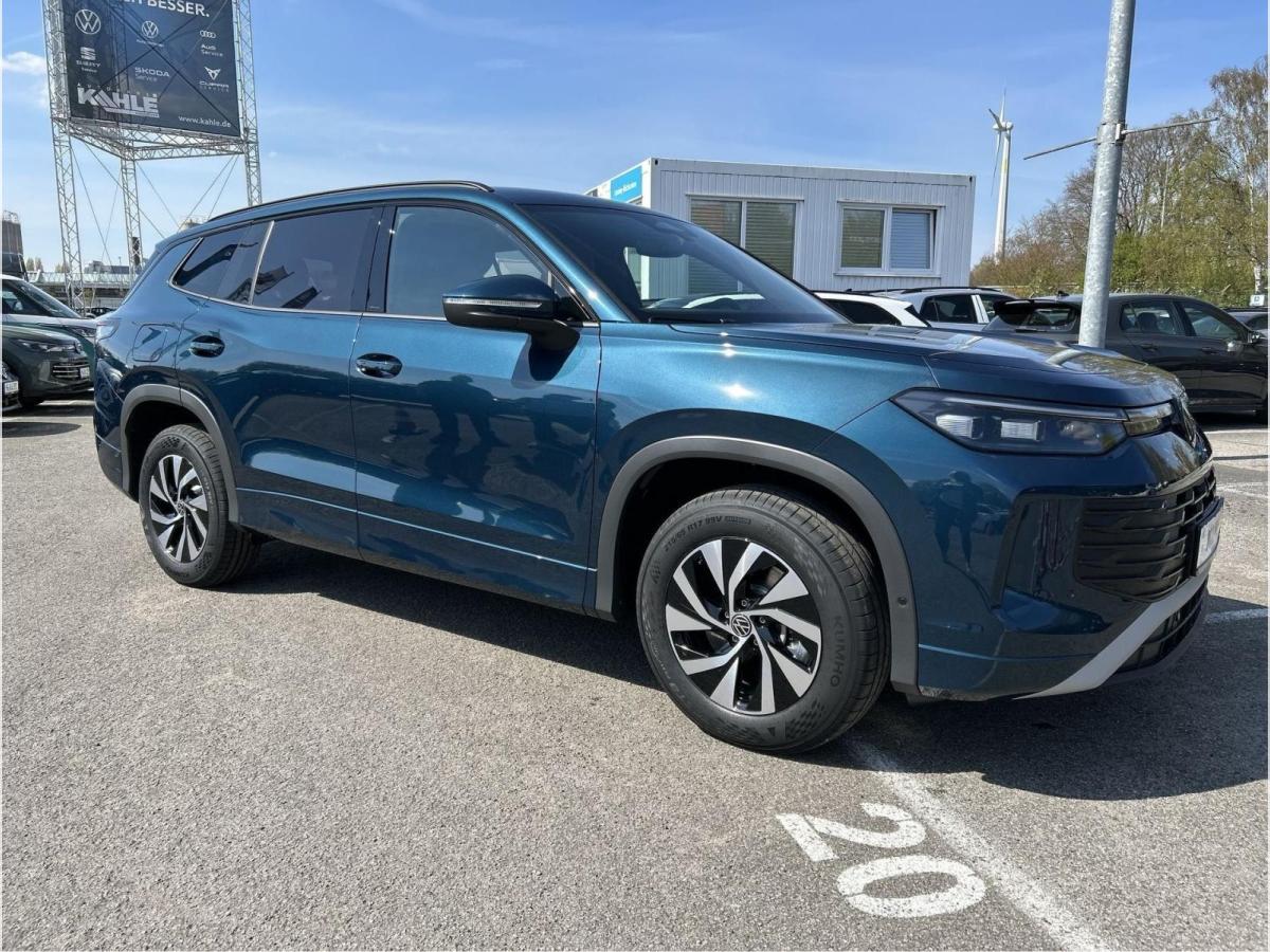 Volkswagen Tayron Life 1.5 l eHybrid AHK WInterPaket WKR