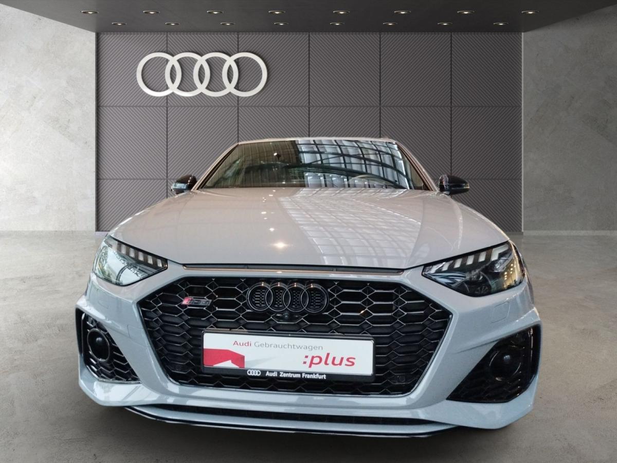 Audi RS4