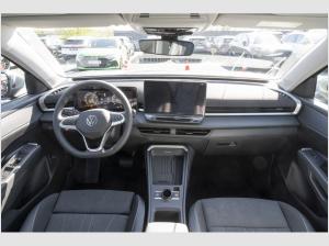 Volkswagen T-Roc Style 1.5 l eTSI Pano/IQ.Drive/Navi