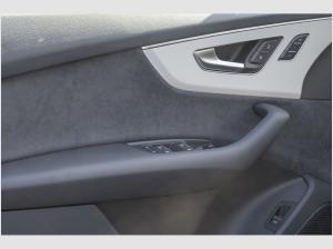 Audi Q7 SUV S line TDI quattro tiptronic Assistenzpaket Plus/Head Up