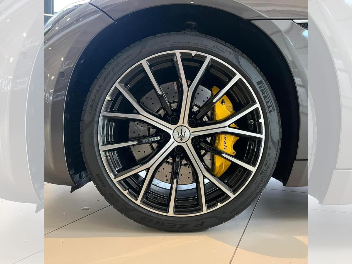 Maserati GranCabrio