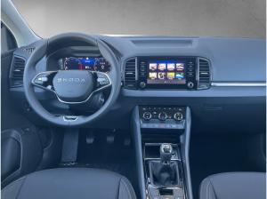 Skoda Karoq Skoda Karoq 1.5 TSI Tour*PRIVAT*SOFORT* l AHK l 2x PDC l SHZ l MATRIX l DAB l KESSY l KLIMA l NAVI