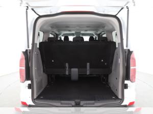 Volkswagen Caravelle T7 KR kurz TDI | 9-SITZER |