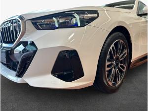 BMW i5 eDrive40 , 4-türig (Strom)