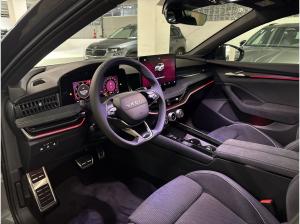 Skoda Superb Combi Sportline 2.0 TDI 4x4 DSG *Aktionsfahrzeug**Allrad*