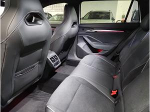 Skoda Superb Combi Sportline 2,0 TDI 4x4 7-Gang-DSG *Allrad**AHK**Aktionsfahrzeug**Sofort verfügbar*