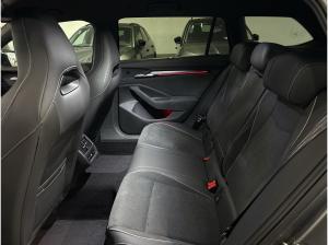 Skoda Superb Combi Sportline 2.0 TDI 4x4 DSG *Aktionsfahrzeug**Allrad*