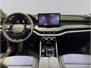 Skoda Superb Combi Selection 2,0 TDI 7-Gang automat. *AHK**Aktionsfahrzeug*