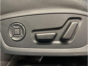 Audi Q4 e-tron Q4 45 e-tron ACC AHK AUT Fernlichtass. LM