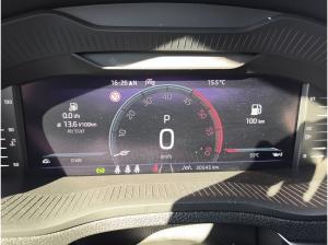Skoda Karoq 2.0 TDI DSG Drive 4x4 AHK PANO MATRIX ACC KESSY RFK