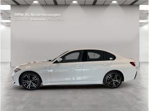 BMW 320 i xDrive Limousine M Sport AHK Kamera HiFi