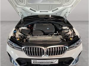 BMW 320 i xDrive Limousine M Sport AHK Kamera HiFi