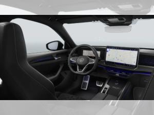 Volkswagen Passat R-Line BLACK STYLE 1.5 eHybrid 177 PS/115 PS *AHK*NAV*MATRIX*HEAD UP*73.935€