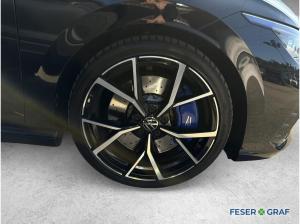 Volkswagen Golf VIII R 2.0 TSI AKRA PANO IQ LIGHT NAVI KAM