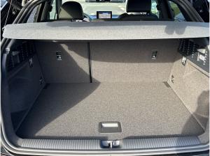 Audi Q2 S line 35 TDI Optik-Paket Navi Matrix Sitzh.
