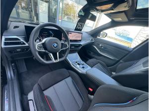 BMW 320 320d Tour M Sport PANO Ad-Led ACC 360° DA 19