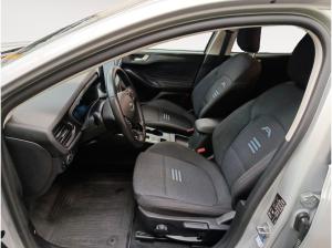 Ford Focus Turnier7HAUSTÜRLIEFERUNG*SOFORT VERFÜGBAR*SITZHEIZUNG*EASY-PARKING-PAKET