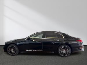 Mercedes-Benz E 200 AMG Digital-Light Pano Burmester Distronic