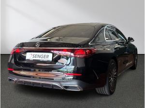 Mercedes-Benz E 200 AMG Digital-Light Pano Burmester Distronic