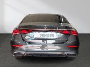 Mercedes-Benz E 200 AMG Digital-Light Panorama Distronic AHK