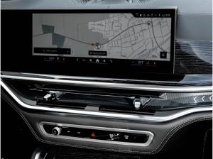 BMW X6 xDrive40d Indiv. M Sport + PanoSkyLo. + B/W + AHK + 22