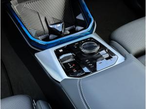 BMW X3 20d xDrive M Sportpaket * Anhängerkupplung * Driving Assistant * Sitzheizung für Fahrer und Beifahre