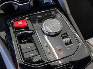 BMW M5 Limousine Limousine * Bowers & Wilkins Sound System * M Carbon-Keramik-Bremse * Aktive Sitzbelüftung