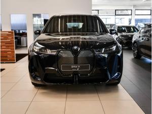 BMW ix iX xDrive45 M Sport HUD PANO ACC RFK NAVI LED