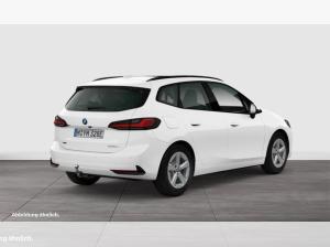 BMW 225 225e xDrive PANO H/K AHK RFK NAVI LED 17