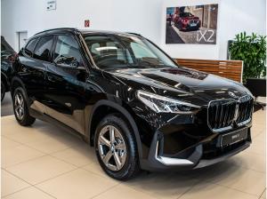 BMW X1 sDrive18i Pano + DApl. + DA + TravelPaket