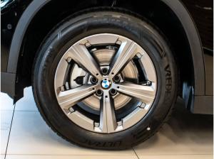 BMW X1 sDrive18i Pano + DApl. + DA + TravelPaket