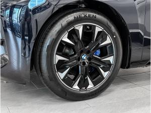 BMW ix iX xDrive45 M Sport HUD PANO ACC 360°KAM RFK LM