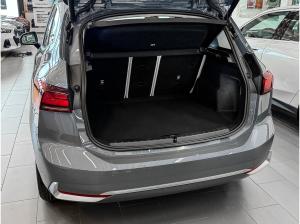 BMW 216 216i Luxury Line PANO RFK NAVI LED Sound Syst.