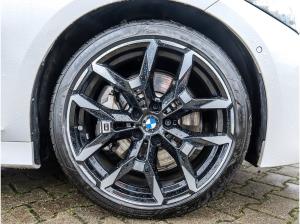 BMW 330 330d xDrive Touring M Sport Pano Adapt. LED