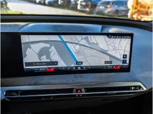 BMW ix iX xDrive45 M Sport SkyLounge DAPro PAPro Aktivlenkung