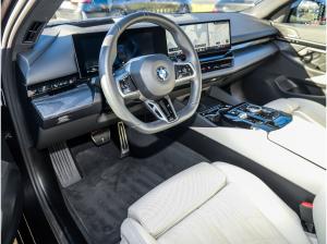 BMW 520 520d xDrive Touring M Sport AHK Pano DA Prof. H/K PA+ LED