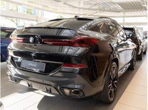 BMW X6 xDrive40d M Paket + B/W + Pano + DA Prof