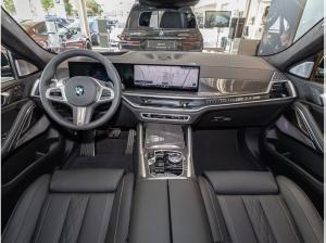 BMW X6 xDrive40d M Paket + B/W + Pano + DA Prof