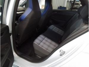 Volkswagen Golf VIII Lim. GTE 1.5 TSI eHybrid 200kW DSG - Pano AHK HUD Area View Matrix-LED ACC SHZ Navi PDC LM DCC